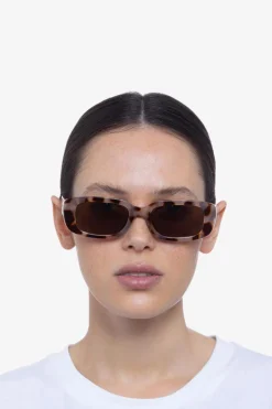 New LAMARQUE AIRE | Ceres Sunglasses Cookie Tort