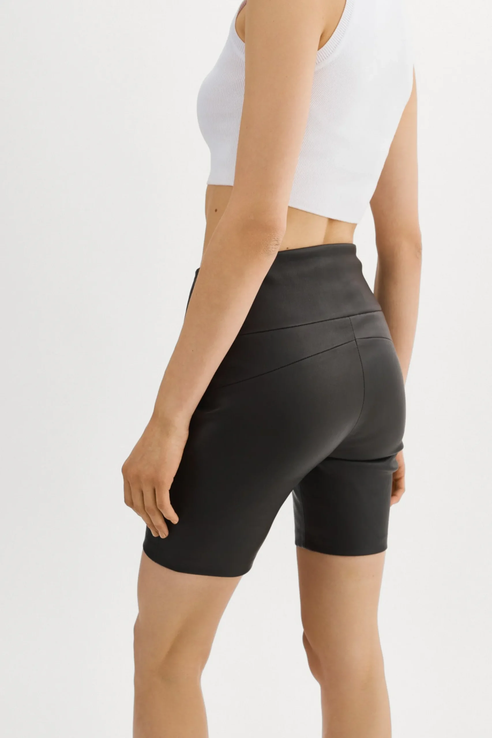 Online LAMARQUE DARI | Leather Biker Shorts Black
