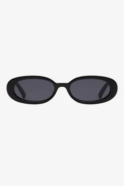 Cheap LAMARQUE LE SPECS | Outta Love Sunglasses Black