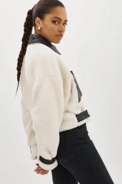 Clearance LAMARQUE NOLA | Sherpa Jacket Off White